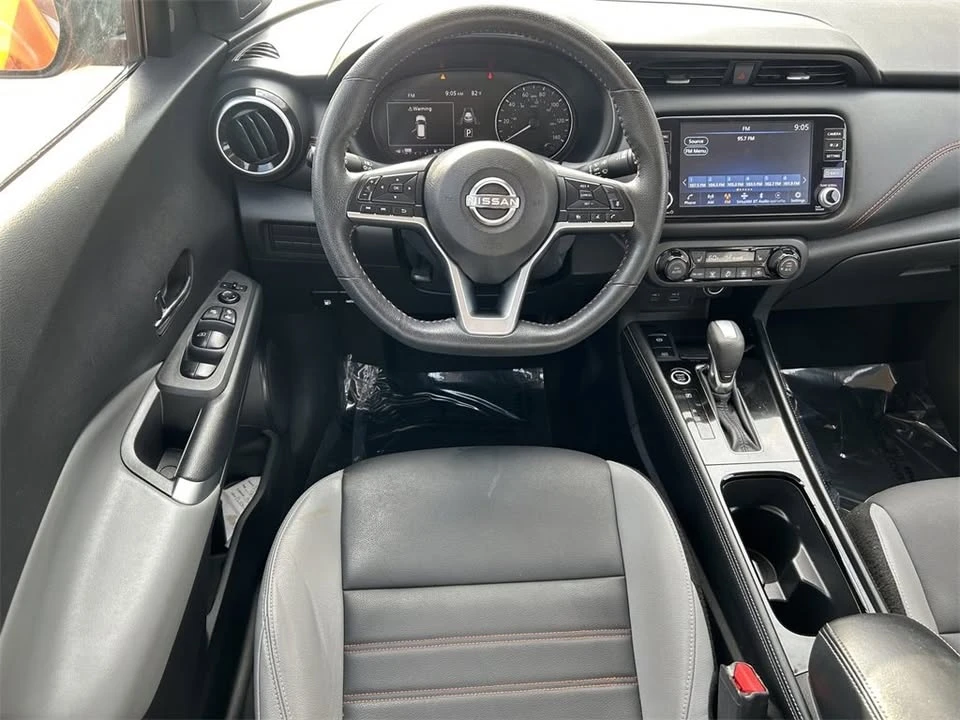 2023 Nissan Kicks - Image 12 of 13
