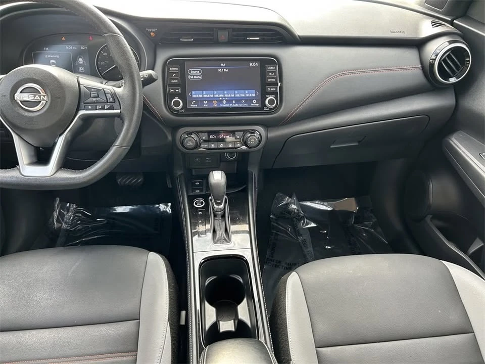 2023 Nissan Kicks - Image 11 of 13