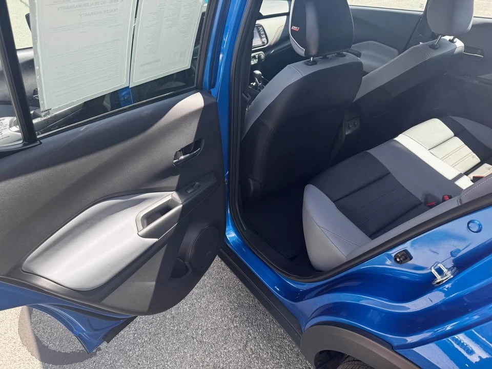 2023 Nissan Kicks - Image 11 of 18