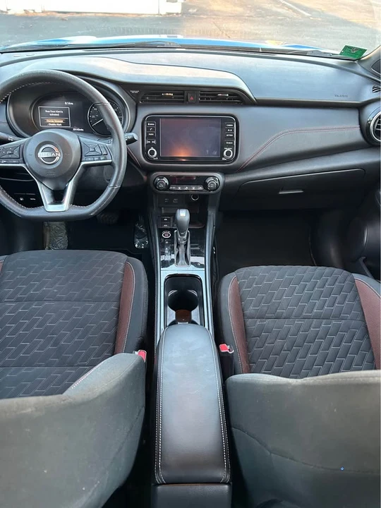 2023 Nissan Kicks - Image 11 of 14