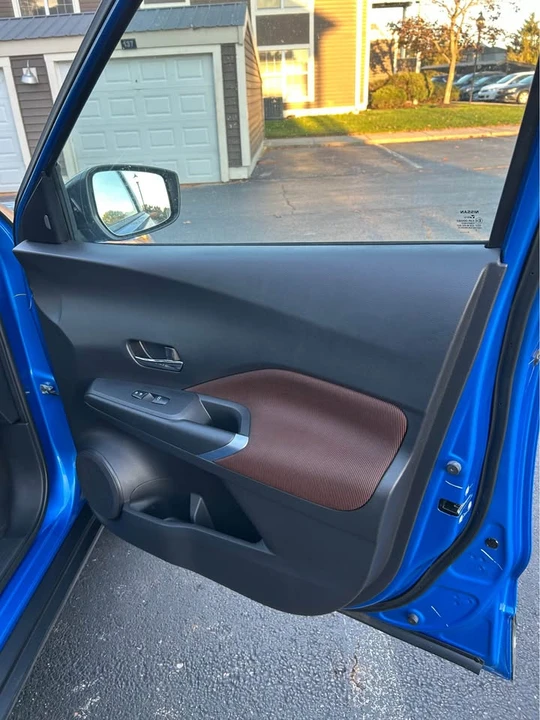 2023 Nissan Kicks - Image 12 of 14