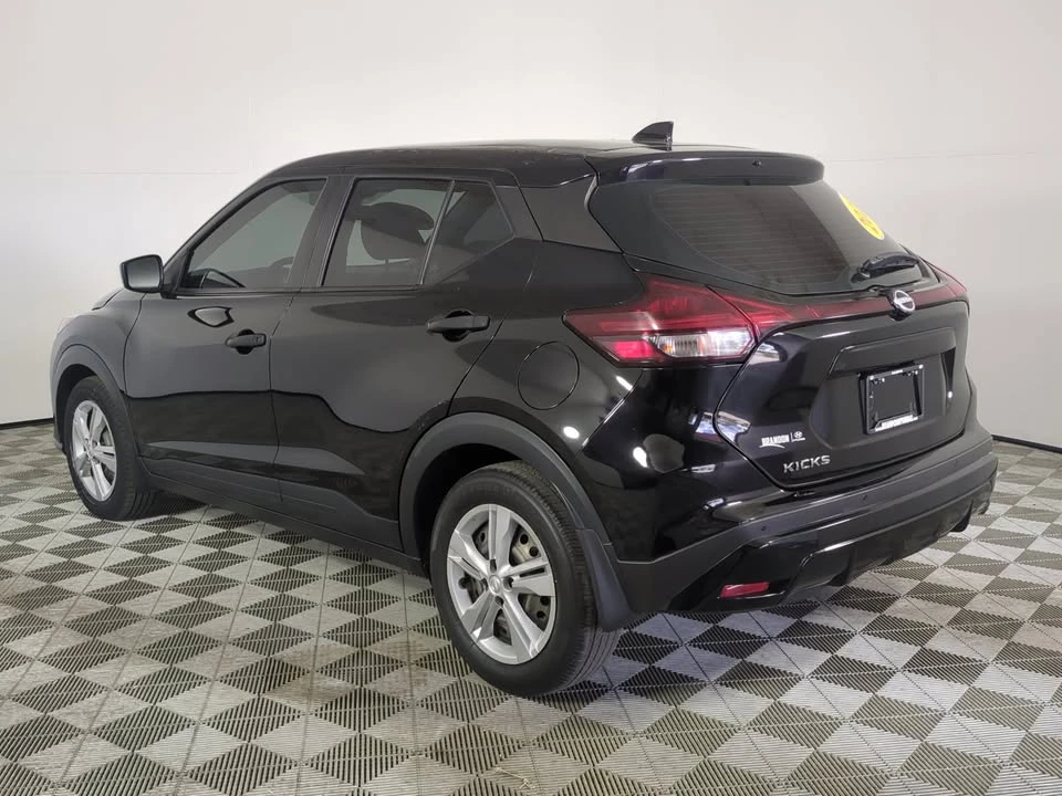 2023 Nissan Kicks - Image 5 of 14
