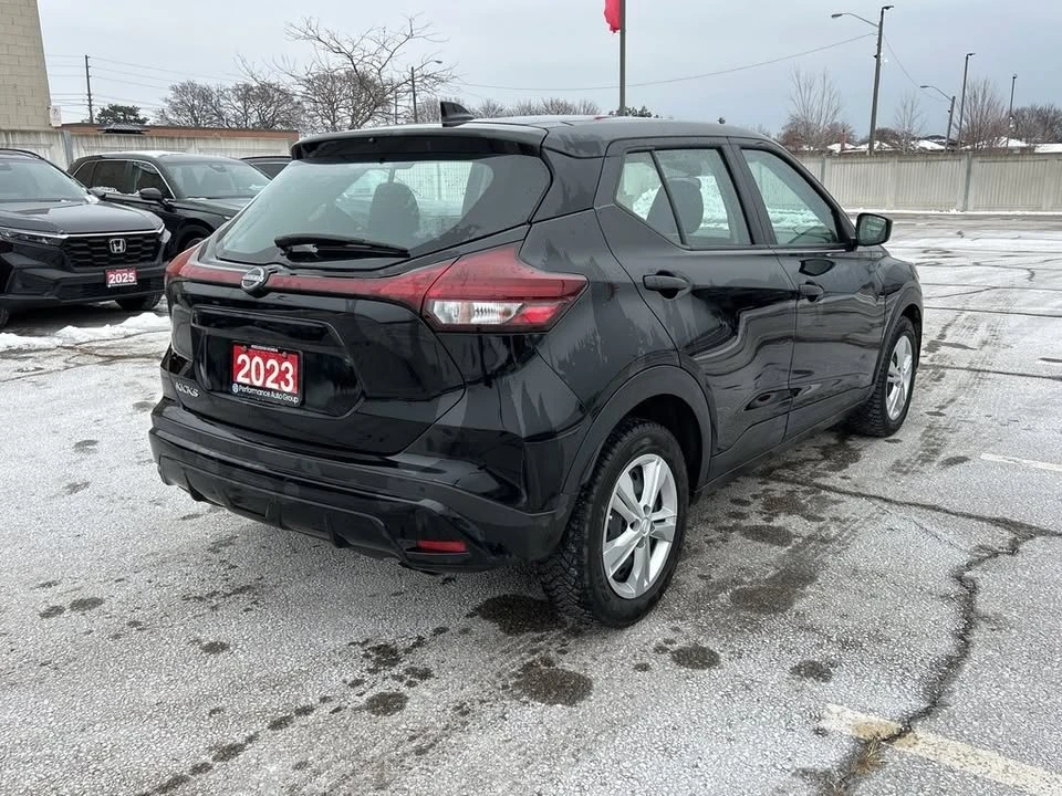 2023 Nissan Kicks - Image 4 of 13