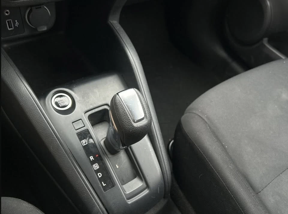 2023 Nissan Kicks - Image 12 of 13