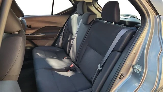 2023 Nissan Kicks - Image 11 of 12