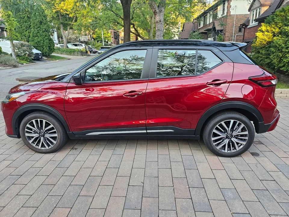 2023 Nissan Kicks - Image 8 of 11