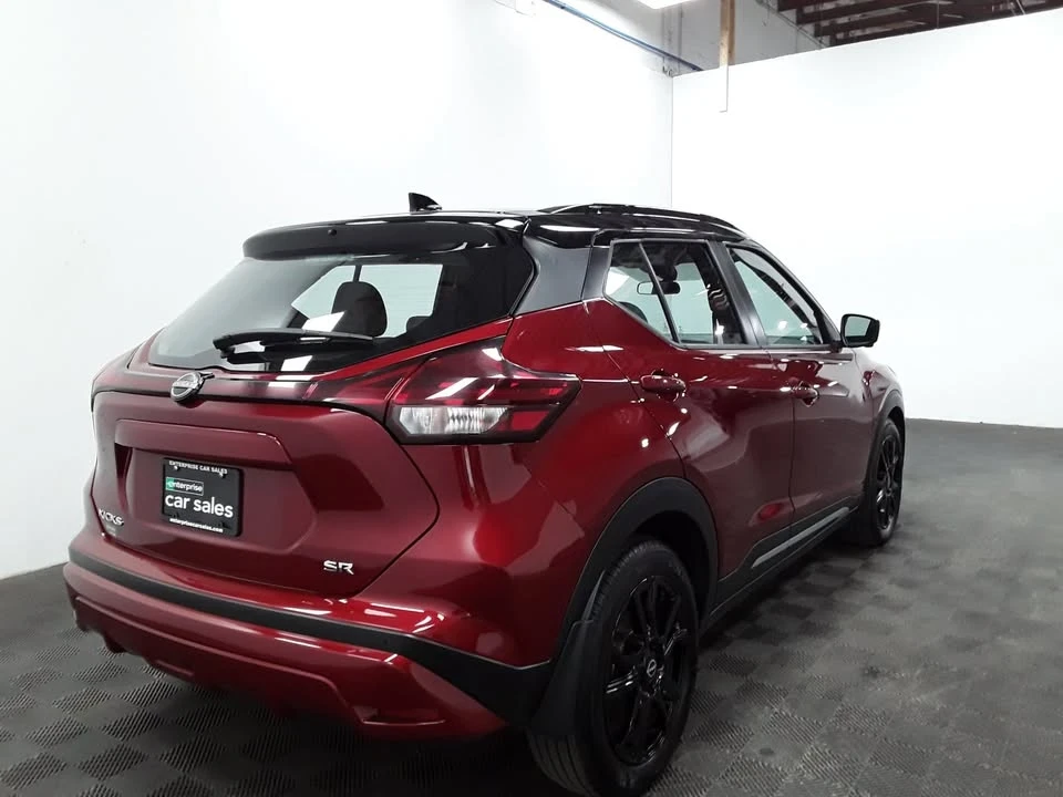 2023 Nissan Kicks - Image 2 of 20