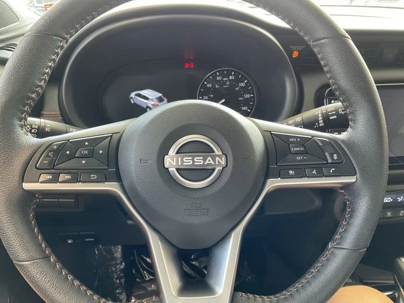 2023 Nissan Kicks - Image 11 of 20
