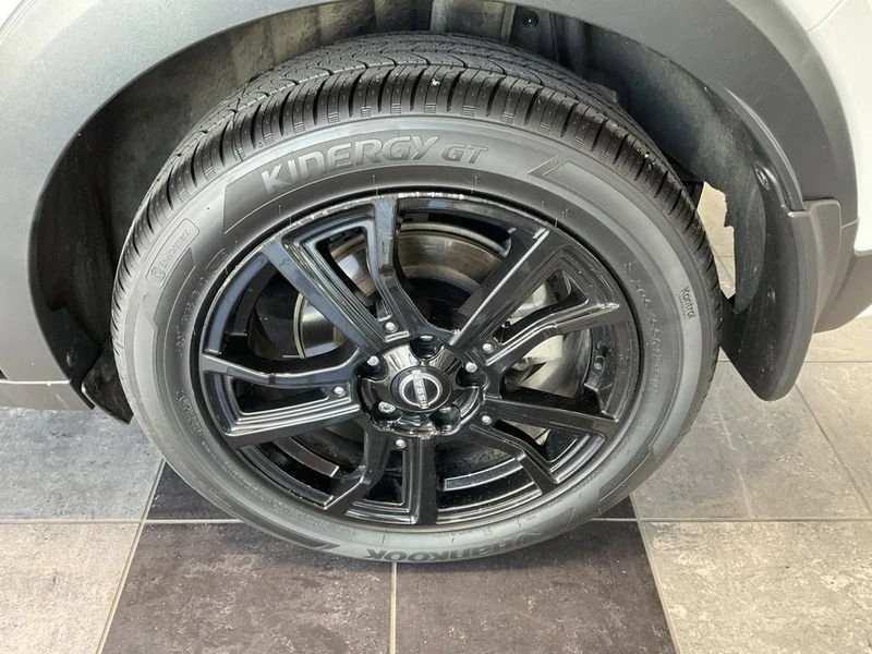 2023 Nissan Kicks - Image 7 of 20