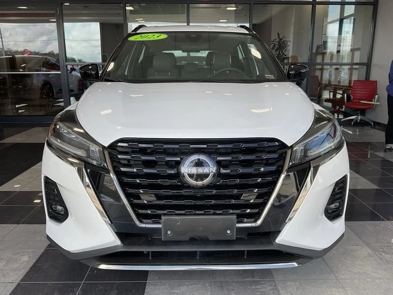 2023 Nissan Kicks - Image 2 of 20