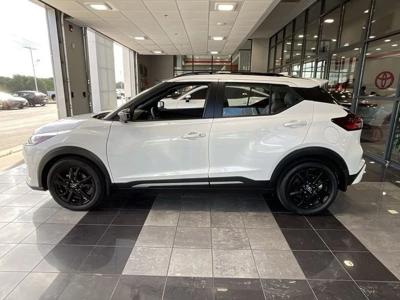 2023 Nissan Kicks - Image 4 of 20