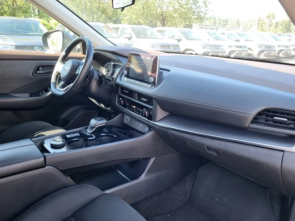 2023 Nissan Kicks - Image 12 of 13