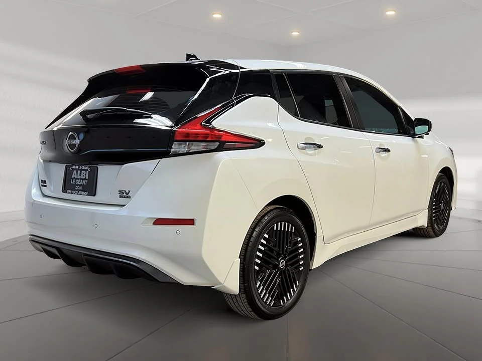 2023 Nissan Leaf - Image 4 of 20