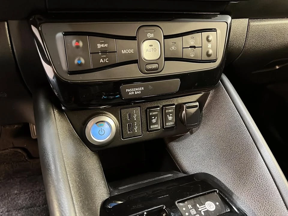2023 Nissan Leaf - Image 14 of 20