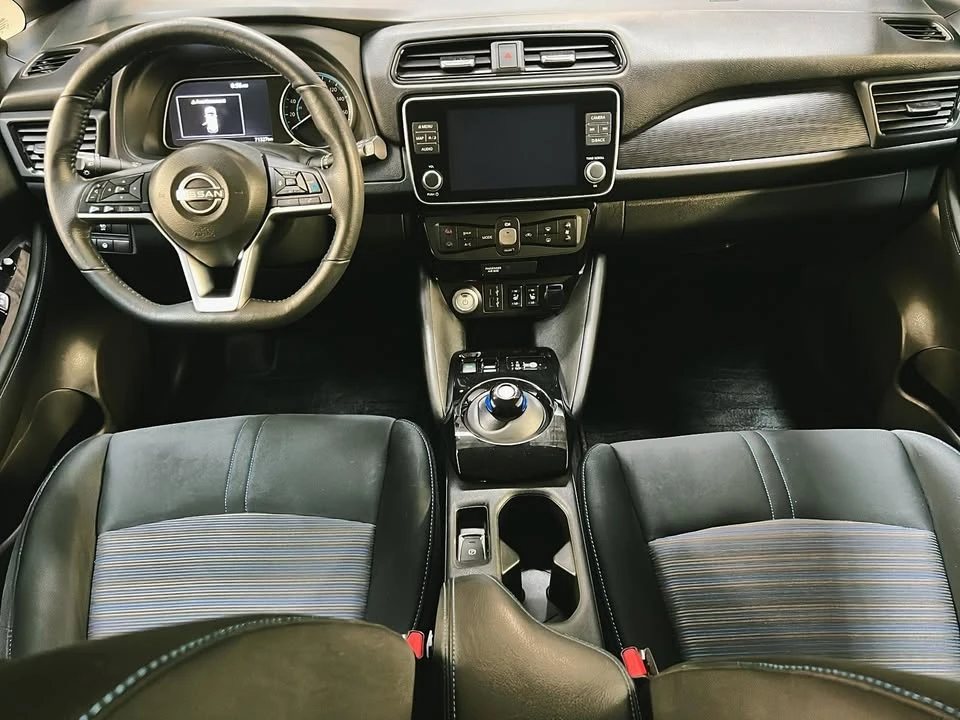 2023 Nissan Leaf - Image 10 of 20