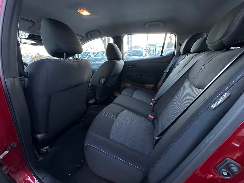 2023 Nissan Leaf - Image 4 of 9