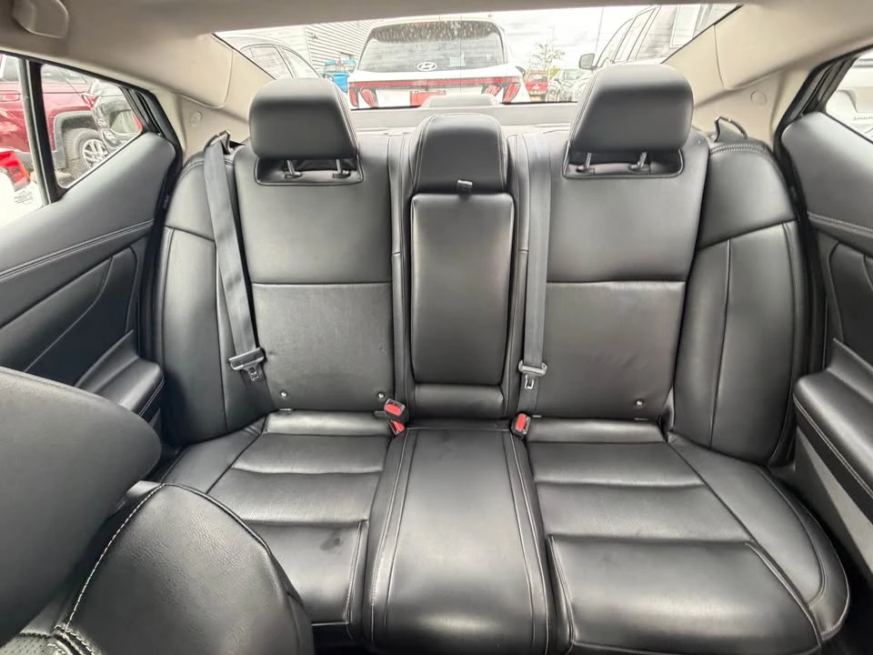 2023 Nissan Maxima 8th Gen - Image 10 of 11