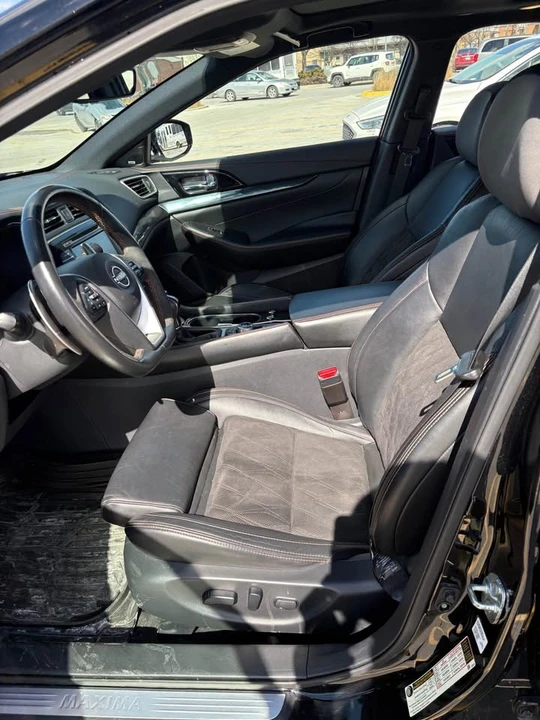 2023 Nissan Maxima 8th Gen - Image 7 of 10