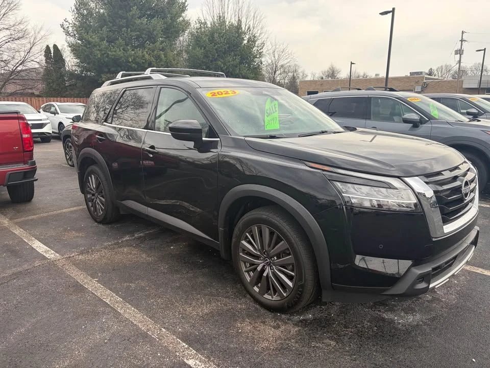 2023 Nissan Pathfinder 5th Gen - Image 3 of 9