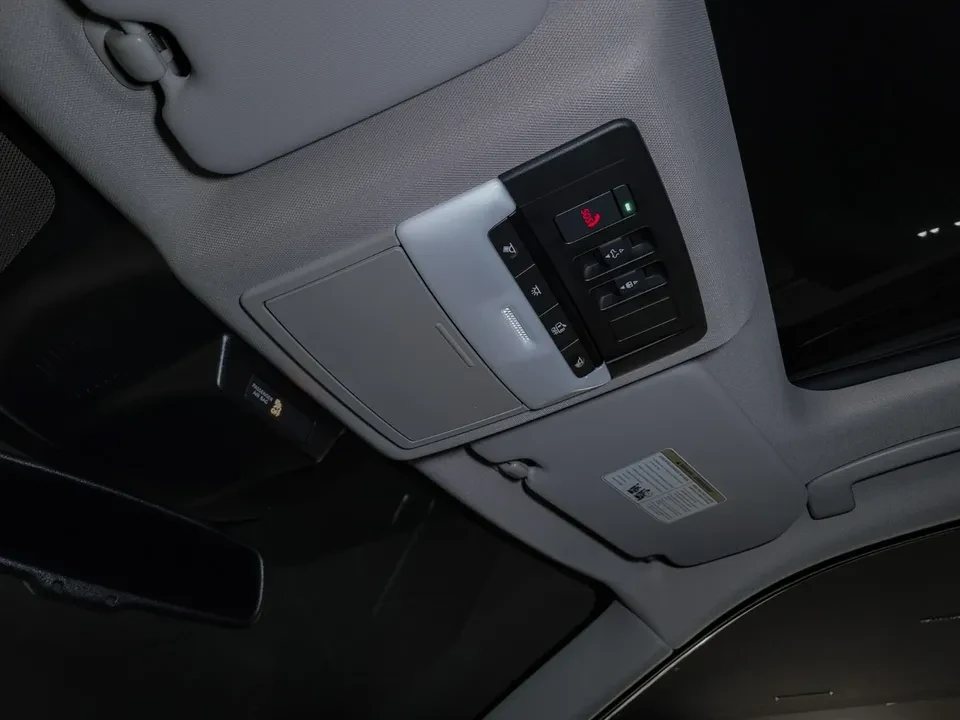 2023 Nissan Pathfinder 5th Gen - Image 12 of 15