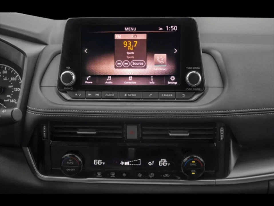 2023 Nissan Rogue - Image 7 of 13
