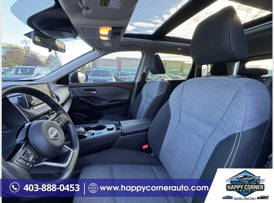 2023 Nissan Rogue - Image 18 of 20