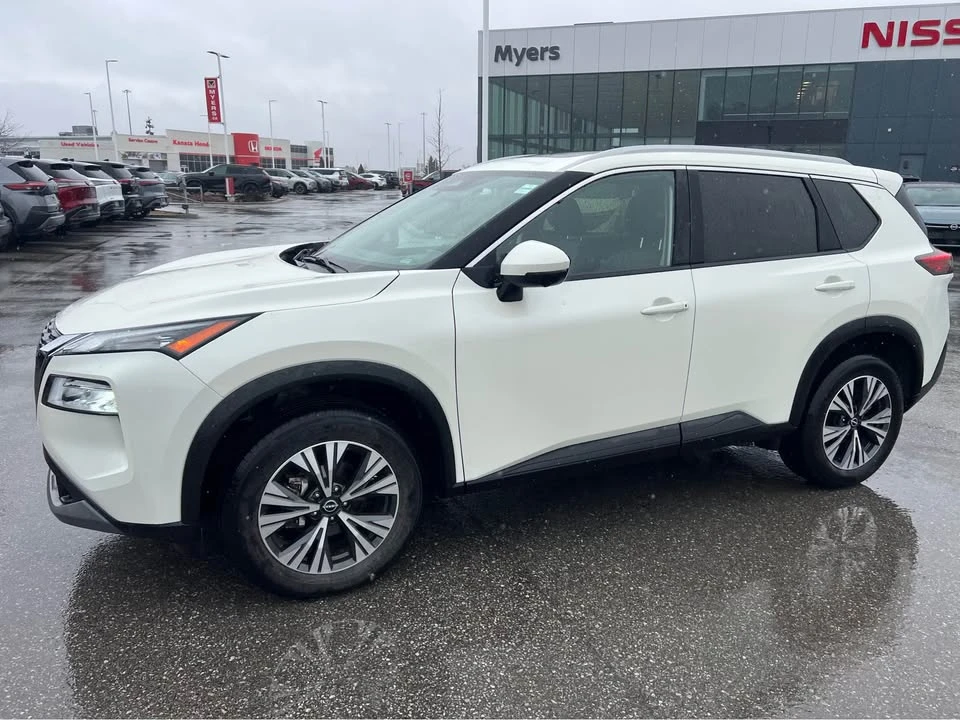 2023 Nissan Rogue - Image 4 of 13