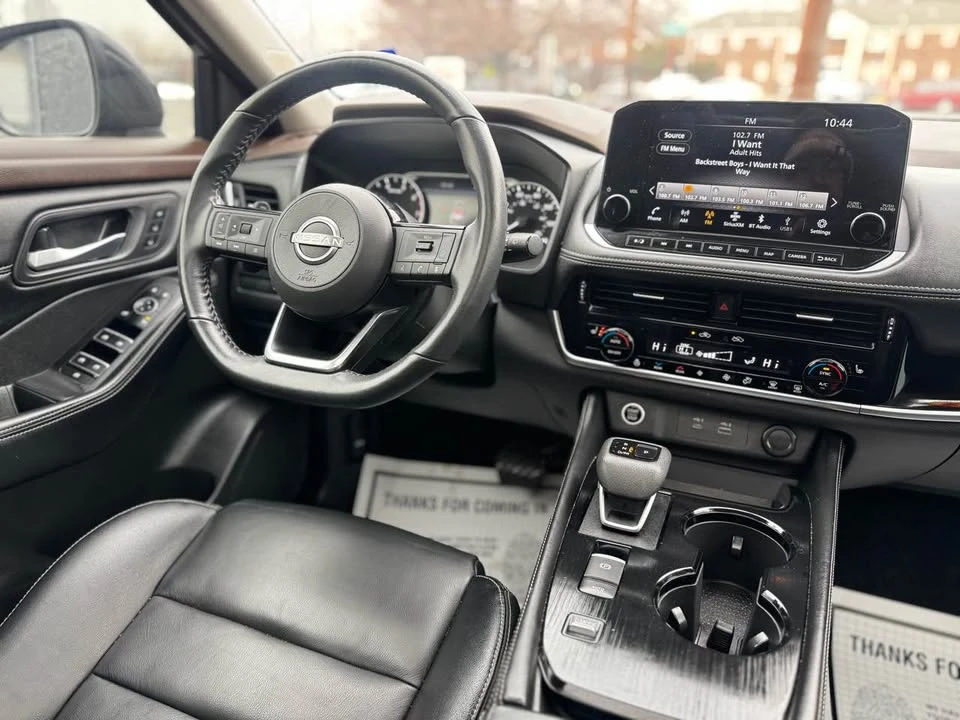 2018 Nissan Rogue - Image 19 of 20