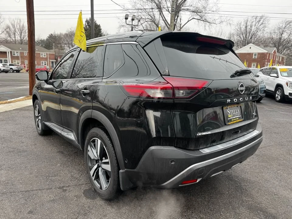 2018 Nissan Rogue - Image 6 of 20