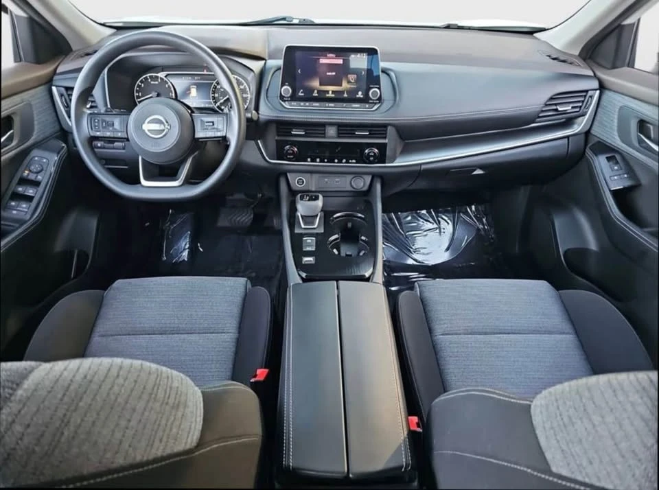 2018 Nissan Rogue - Image 8 of 12