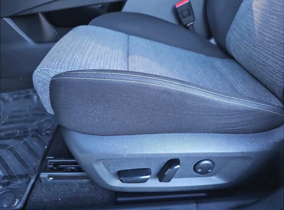 2018 Nissan Rogue - Image 10 of 12