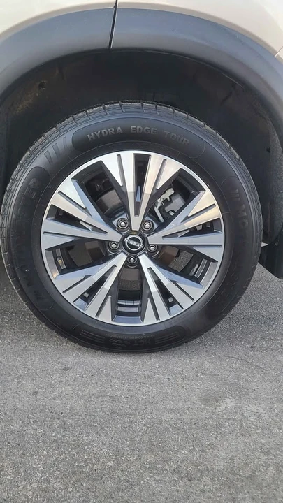 2023 Nissan Rogue - Image 12 of 12