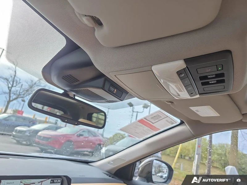 2023 Nissan Rogue - Image 14 of 20