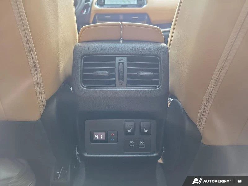 2023 Nissan Rogue - Image 17 of 20