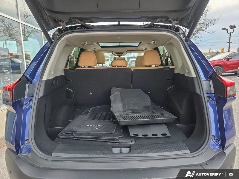 2023 Nissan Rogue - Image 7 of 20