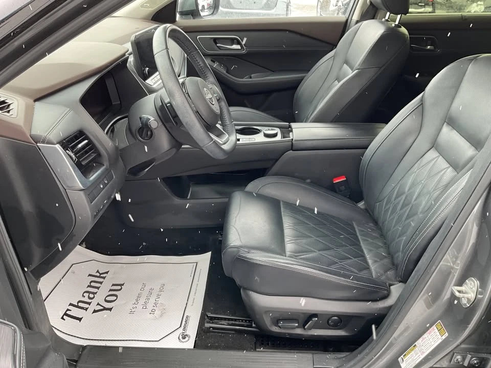 2023 Nissan Rogue - Image 8 of 20