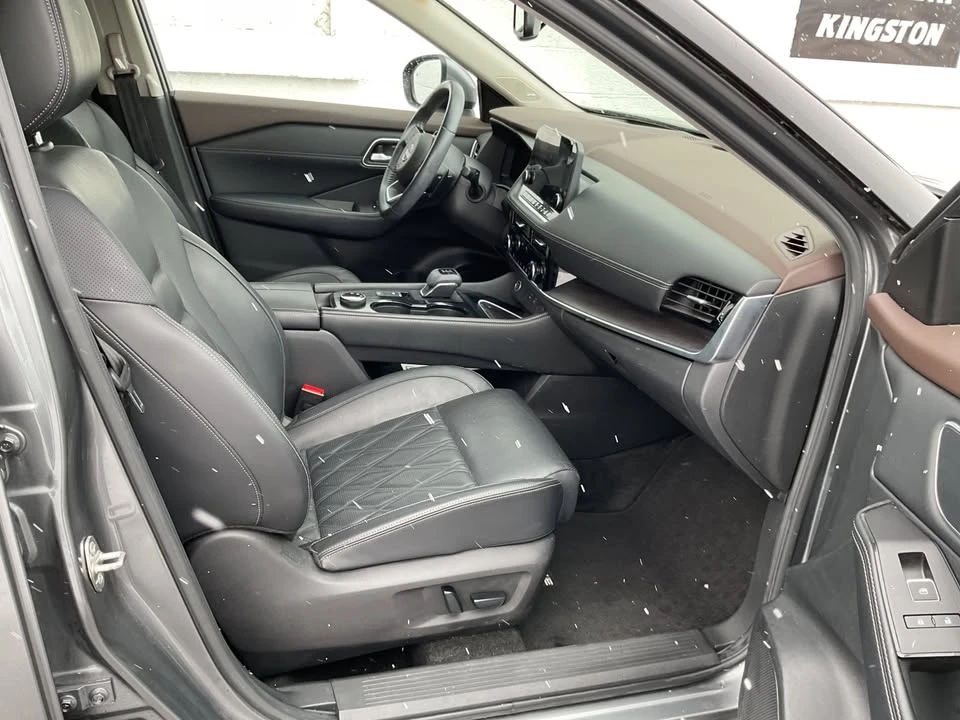 2023 Nissan Rogue - Image 9 of 20