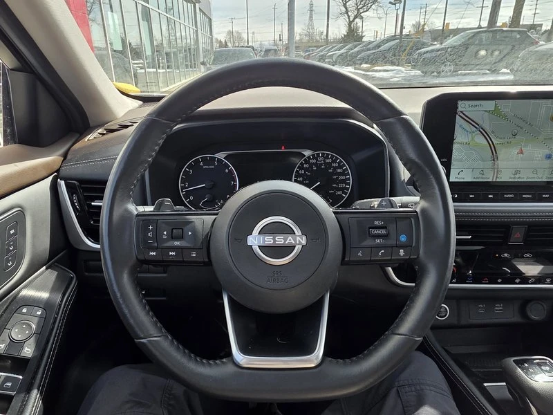2023 Nissan Rogue - Image 13 of 14