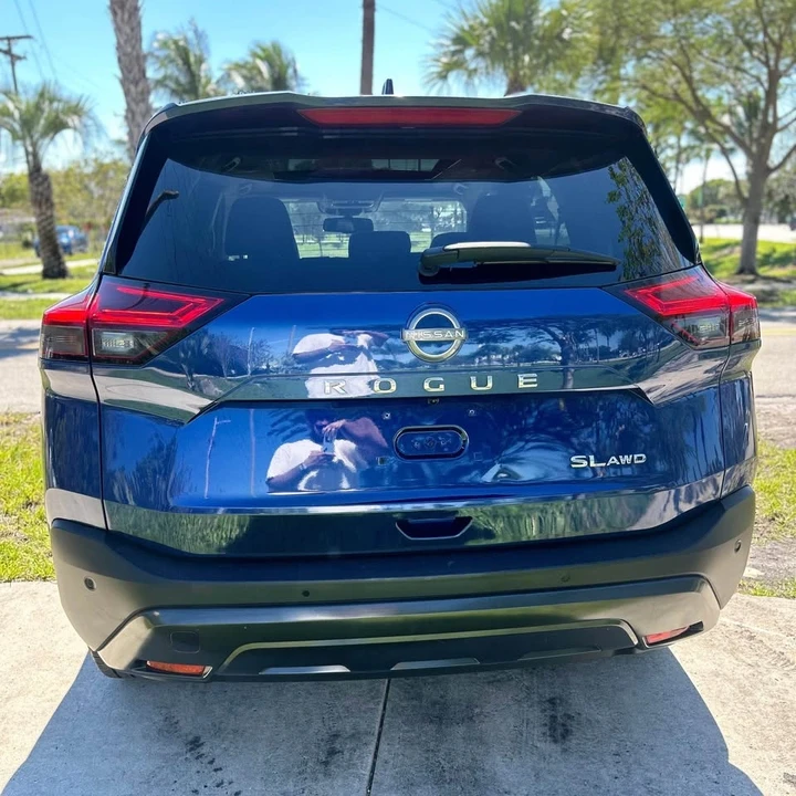 2023 Nissan Rogue - Image 6 of 14