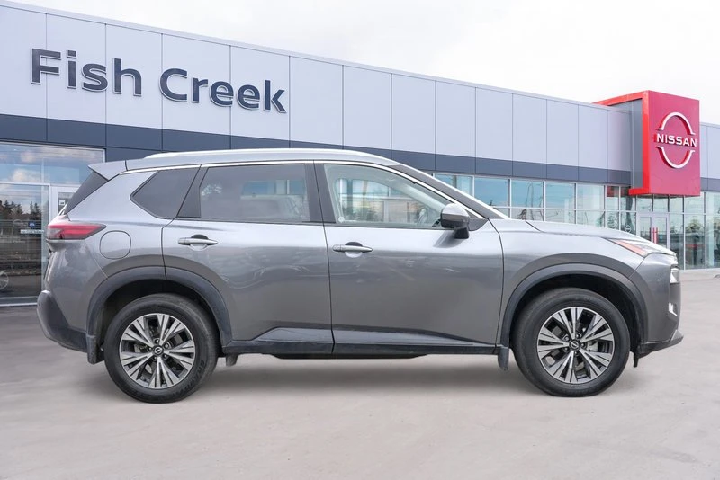 2023 Nissan Rogue - Image 8 of 16