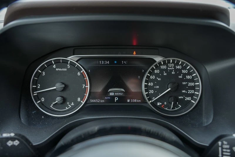 2023 Nissan Rogue - Image 12 of 16