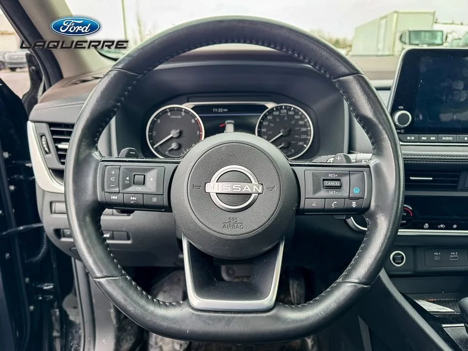 2023 Nissan Rogue - Image 10 of 12