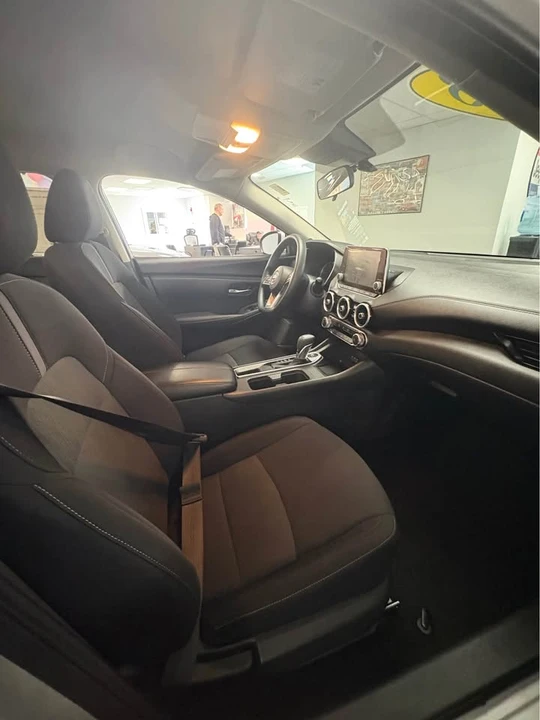 2023 Nissan Sentra 8th Gen - Image 7 of 9