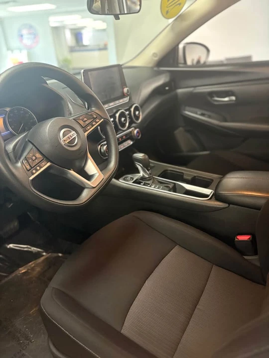 2023 Nissan Sentra 8th Gen - Image 4 of 9