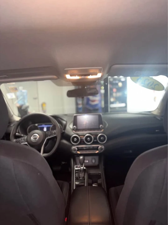 2023 Nissan Sentra 8th Gen - Image 5 of 9