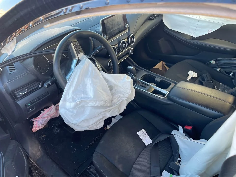 2023 Nissan Sentra 8th Gen - Image 9 of 10