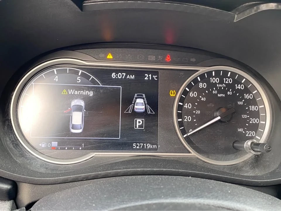 2023 Nissan Versa - Image 13 of 14