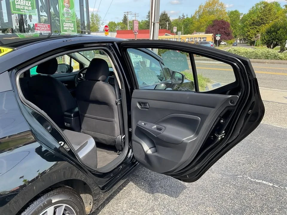 2023 Nissan Versa - Image 12 of 20