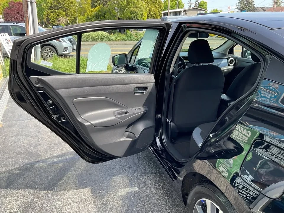 2023 Nissan Versa - Image 10 of 20