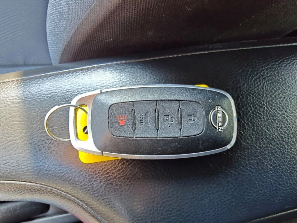 2023 Nissan Versa - Image 6 of 17